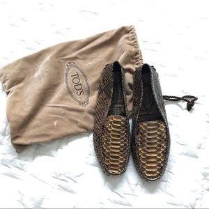 Tod’s Python Gommino